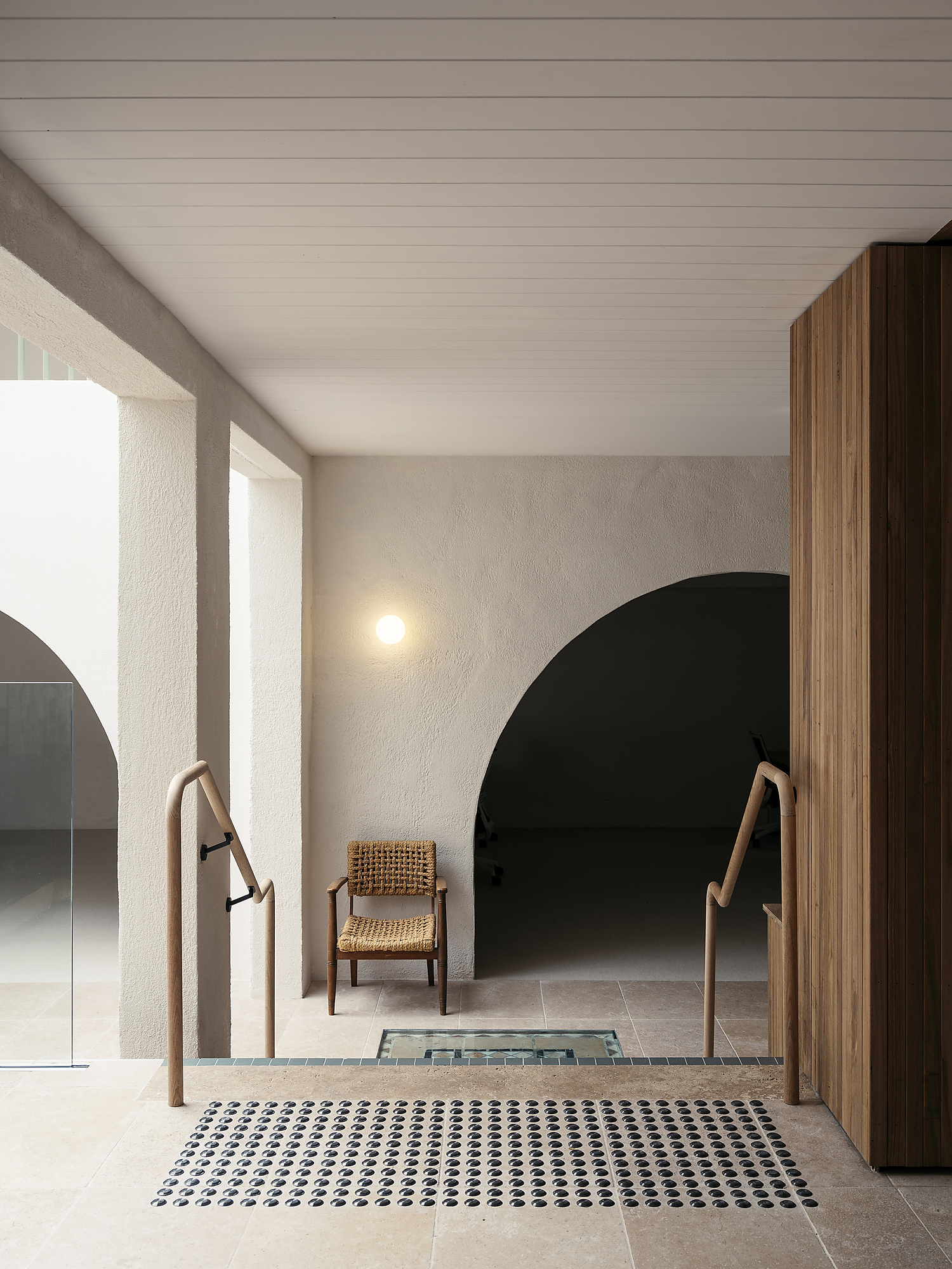 Interior photograph of Aje Office by Felix Forest